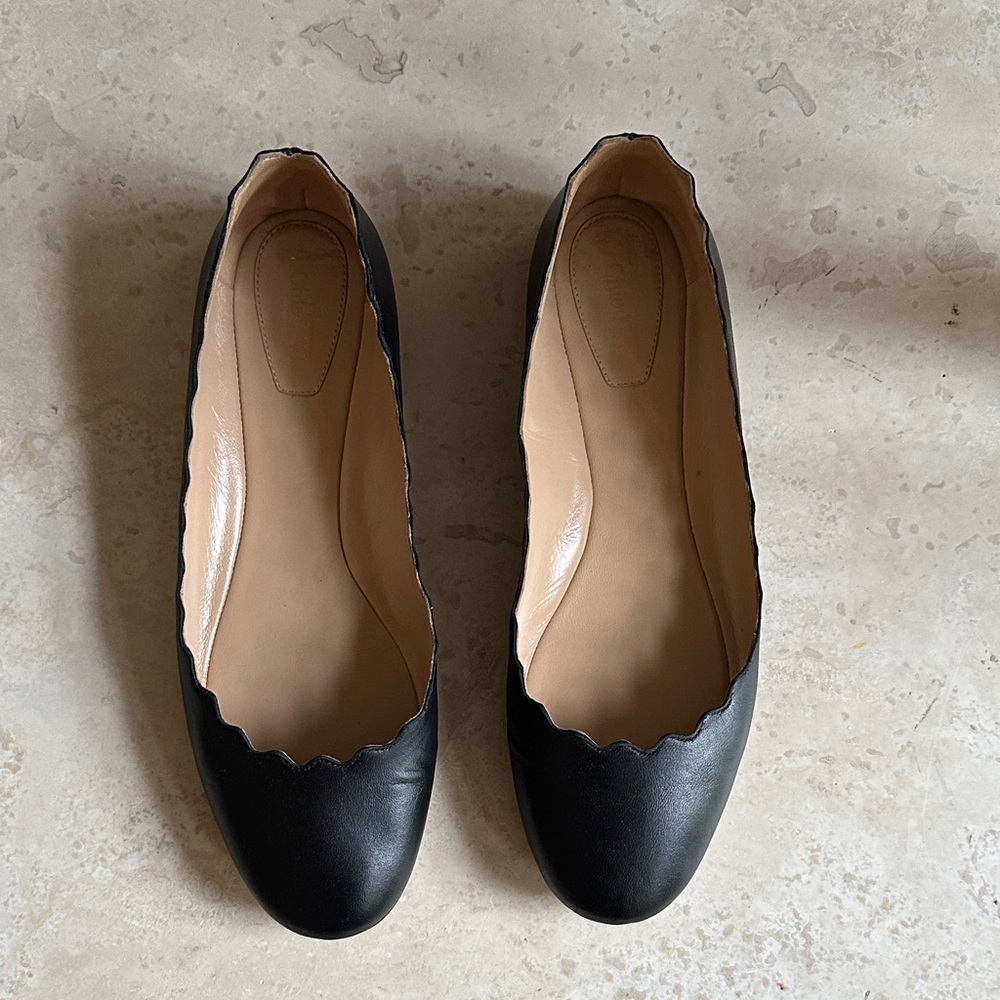 Chloe leather scalloped flats
